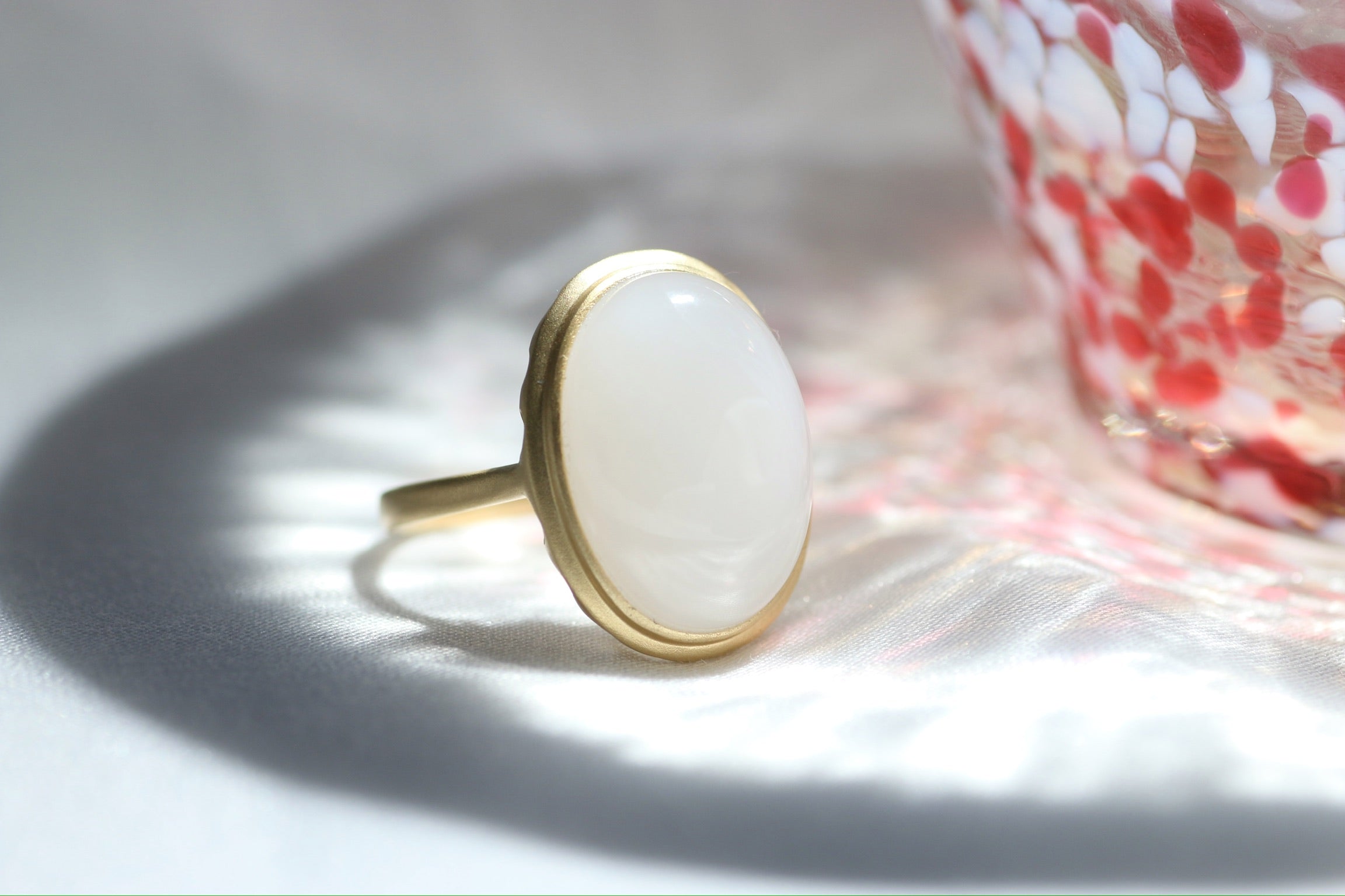 White Jade Cabochon Ring with 18k Gold