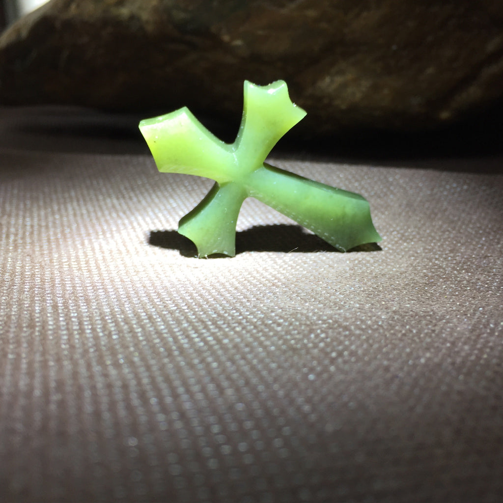 Green Jade Cross Carving Jade Pendant